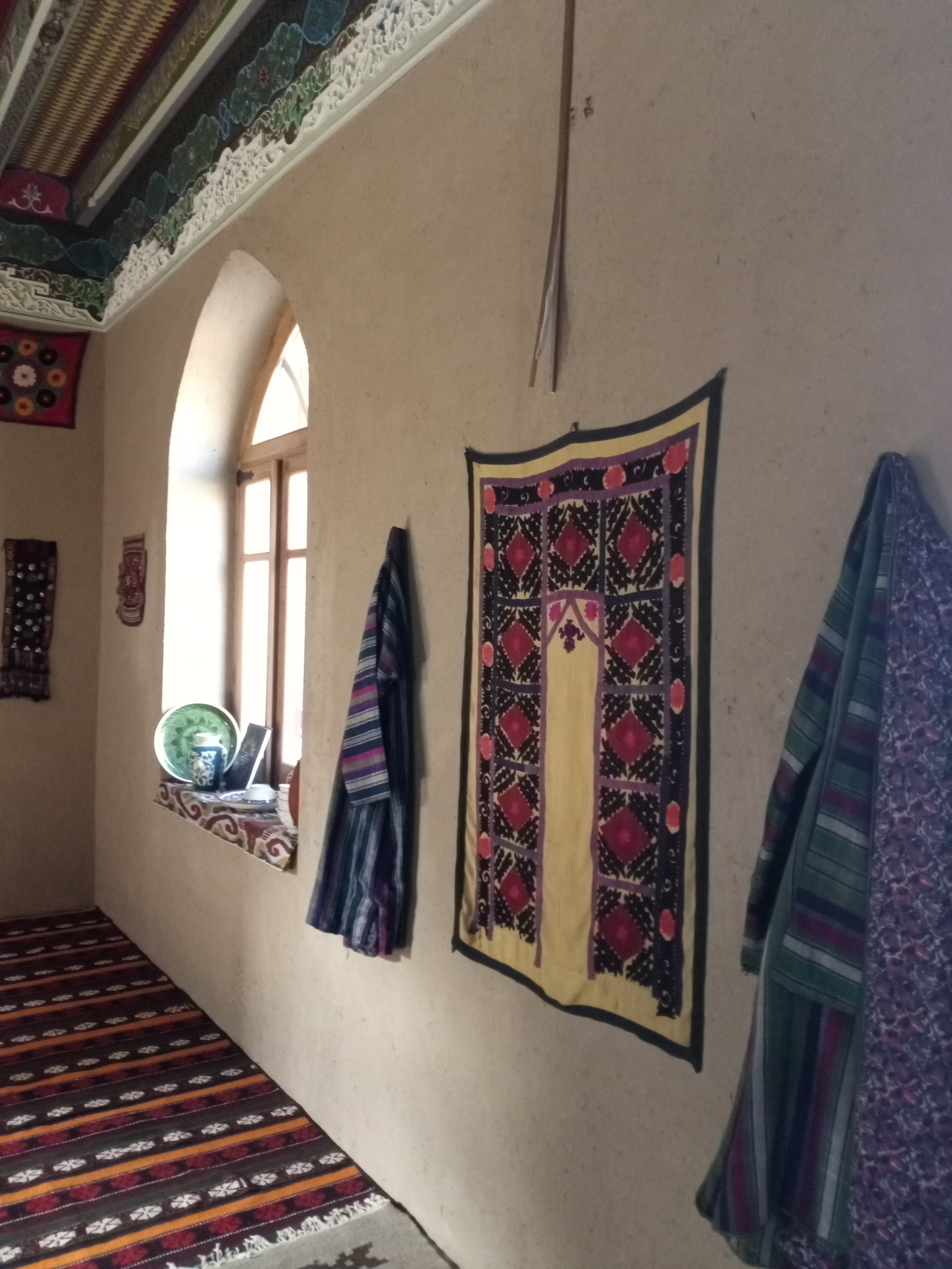 Преподаватели ИФМК КФУ посетили Ферганский государственный университет Преподаватели ИФМК КФУ посетили Ферганский государственный университет