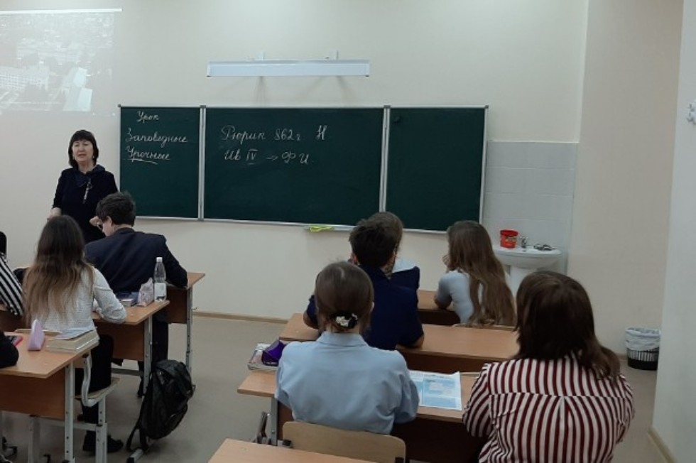 Профориентационные встречи со школьниками продолжаются Профориентационные встречи со школьниками продолжаются