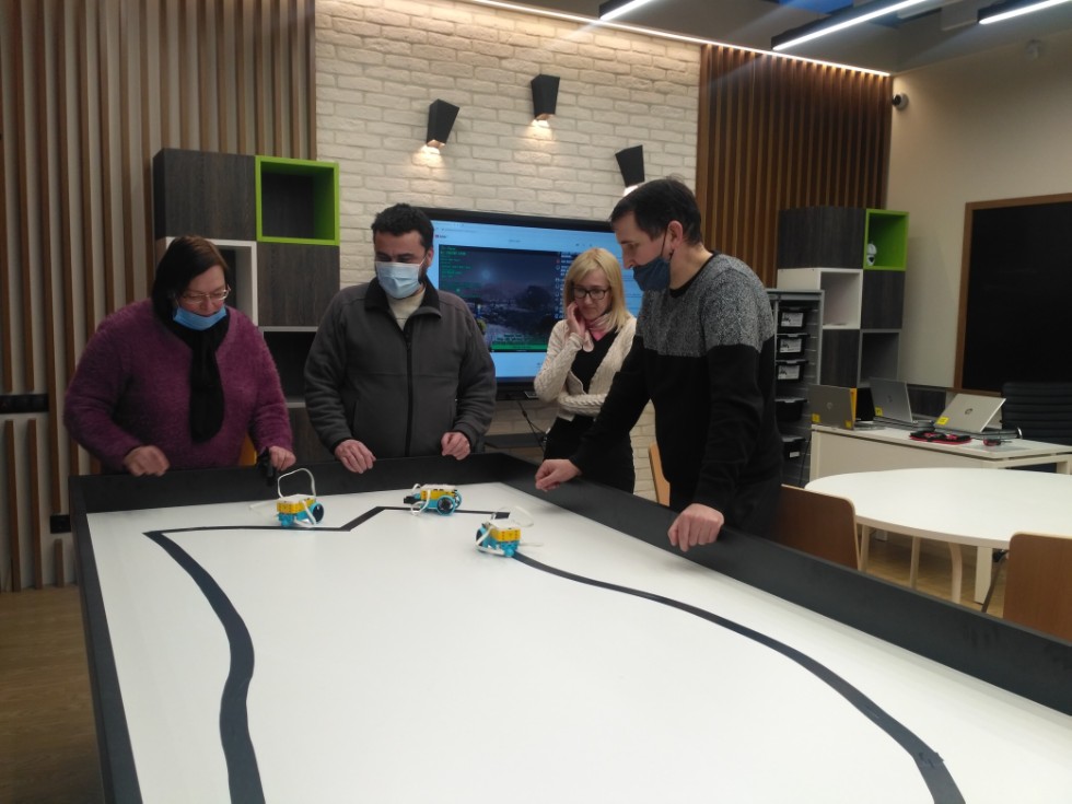 � ������ �������� ��������������� ���������� EduTech ��� �������� ������� �� ��������������� �������������