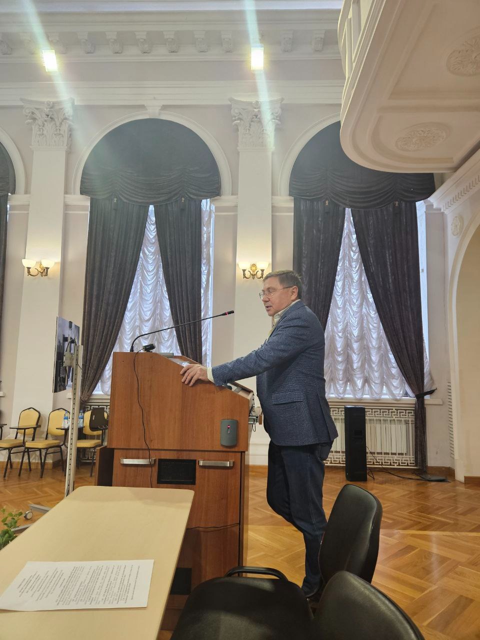 �� ������� ������ �����-����������� 