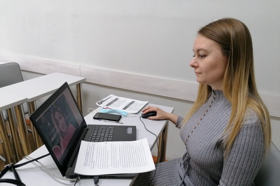 Преподаватели кафедры психологии и кафедры английской филологии представили результаты своей работы на международной конференции в Китае Преподаватели кафедры психологии и кафедры английской филологии представили результаты своей работы на международной конференции в Китае