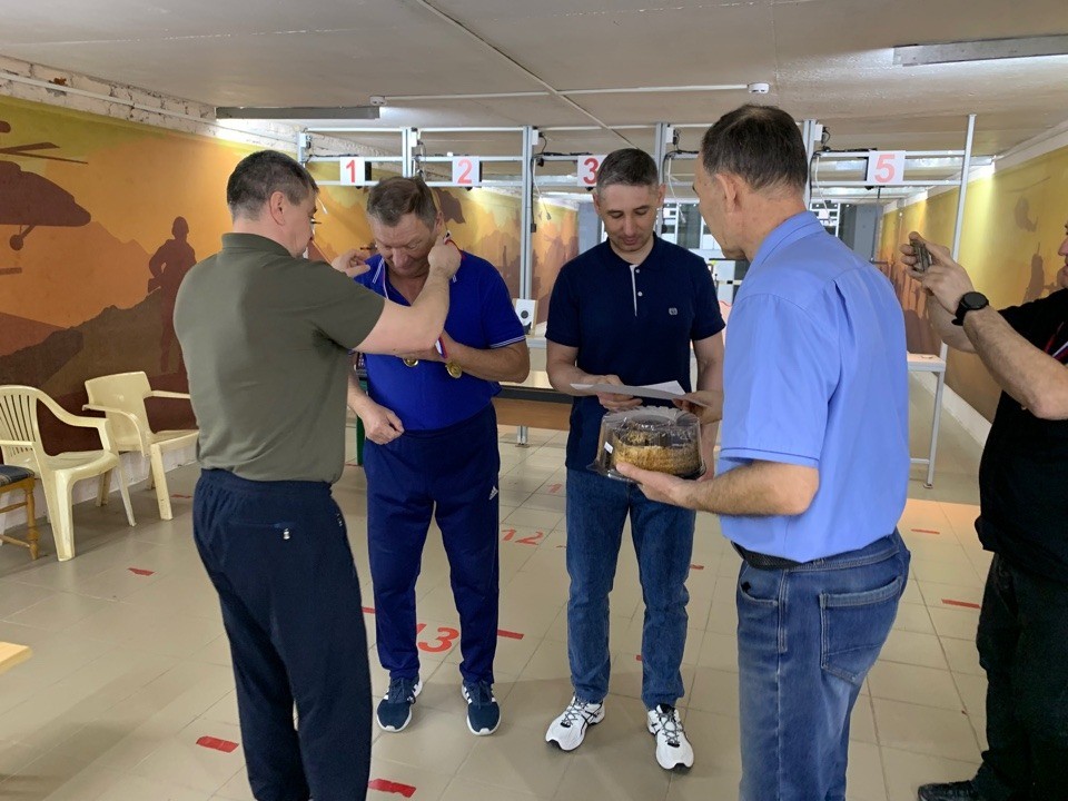 ���������� ������, ����������� 220-����� ���