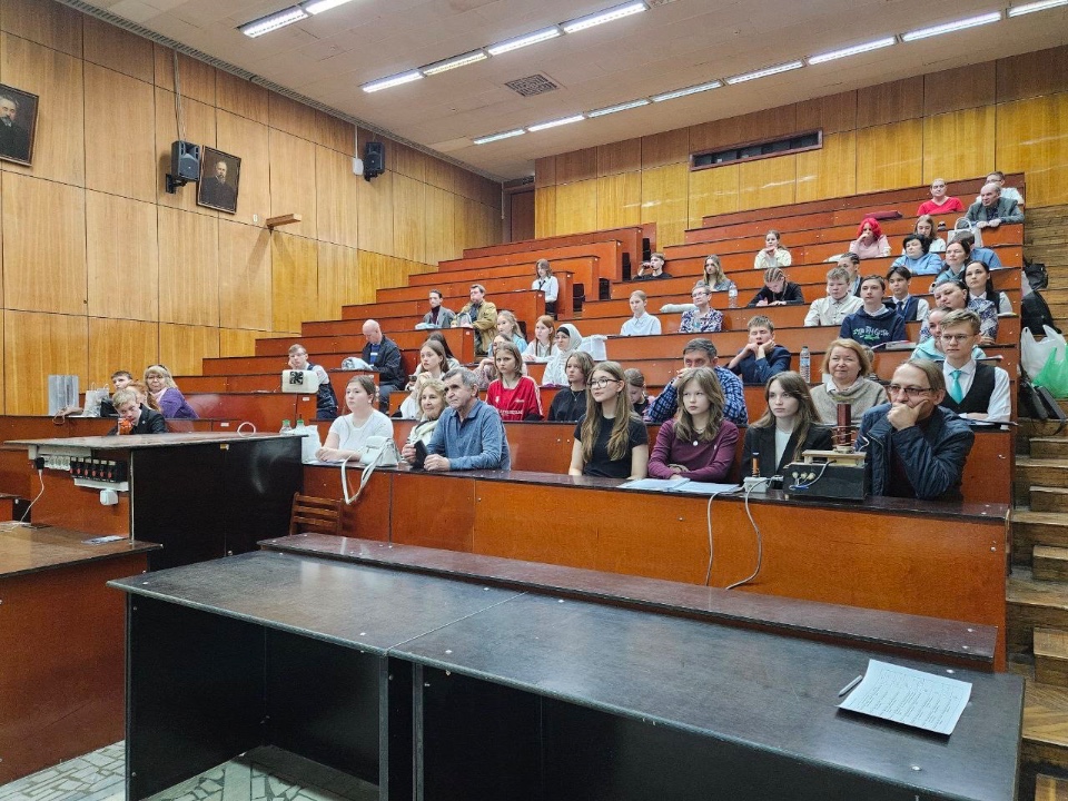 30 ����� � ��������� ������ ������ ������������� ������� ����������� �������� ����� �. �. ������������ ��� 8-11 �������