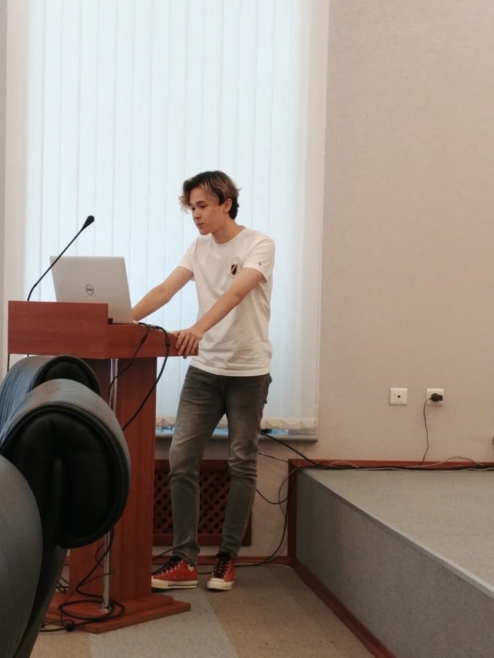 ������� �������� � �� ���� ��������� 2 ����� ��������� ������ ����������� 