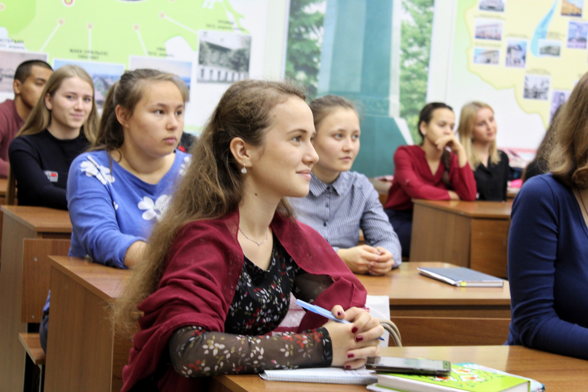 Студенческий научный кружок 'Актуальные проблемы современного татарского языка' Студенческий научный кружок 'Актуальные проблемы современного татарского языка'