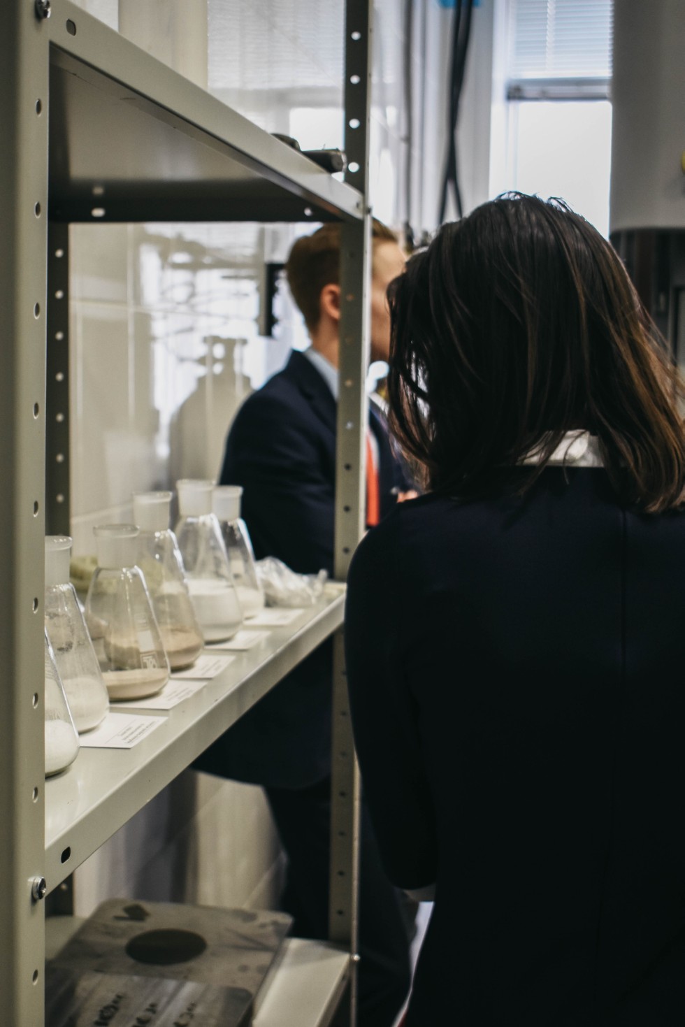 ����� ��������� ���� ������������� 