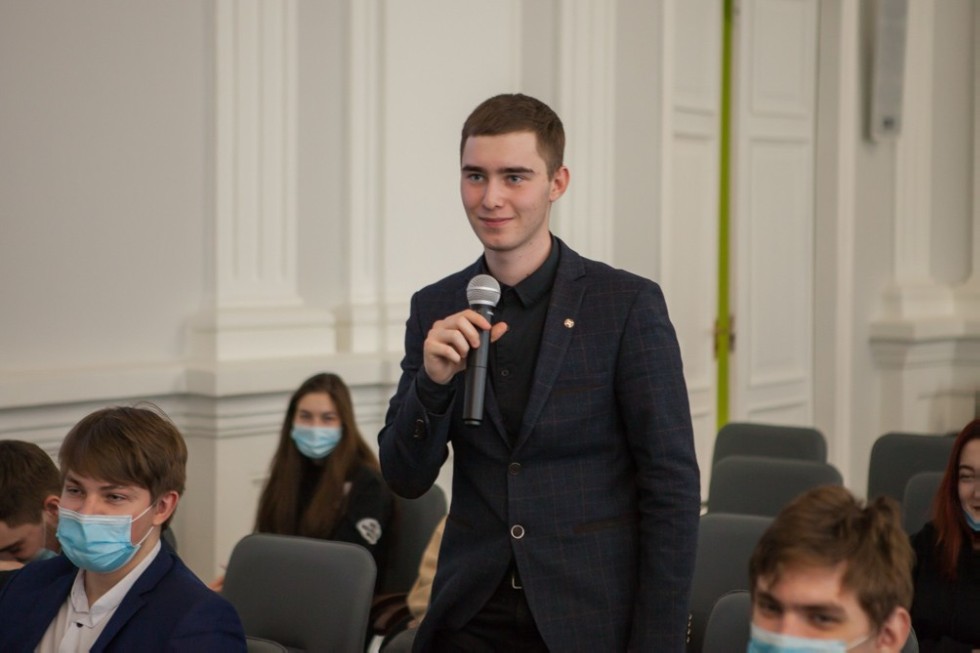 ���������� �������� �������� �����������, ������������� �� ������� ��������