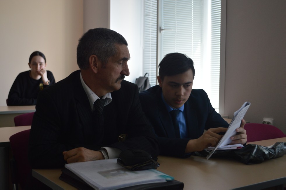 ����� ��������� ���� ������������� 