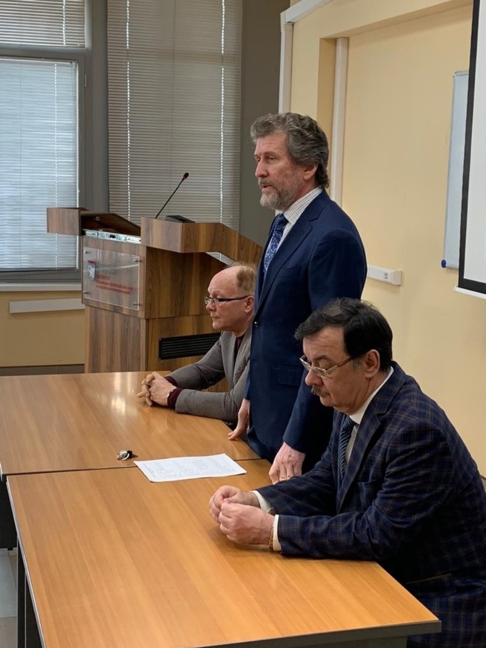 В ИСФНиМК стартовал цикл научно-популярных лекций, посвящённых 100-летию ТАССР В ИСФНиМК стартовал цикл научно-популярных лекций, посвящённых 100-летию ТАССР