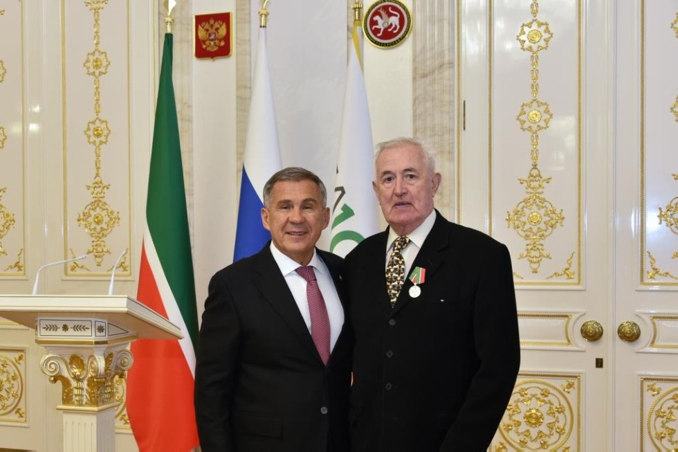 Former Rector of Kazan University Yury Konoplyov receives the Medal of the Order 'For the Merit to the Republic of Tatarstan'