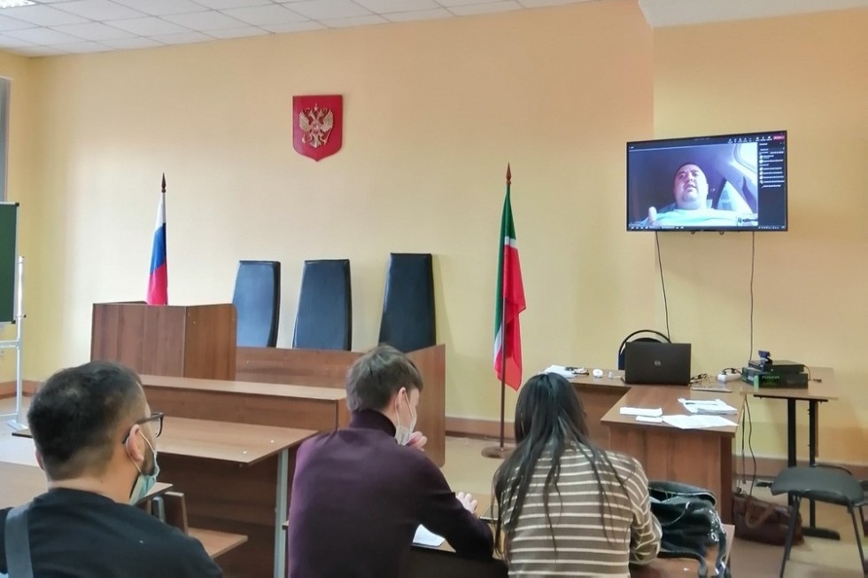 Итоговая научно-образовательная конференция студентов ЕИ КФУ была проведена на отделении экономических и юридических наук Итоговая научно-образовательная конференция студентов ЕИ КФУ была проведена на отделении экономических и юридических наук