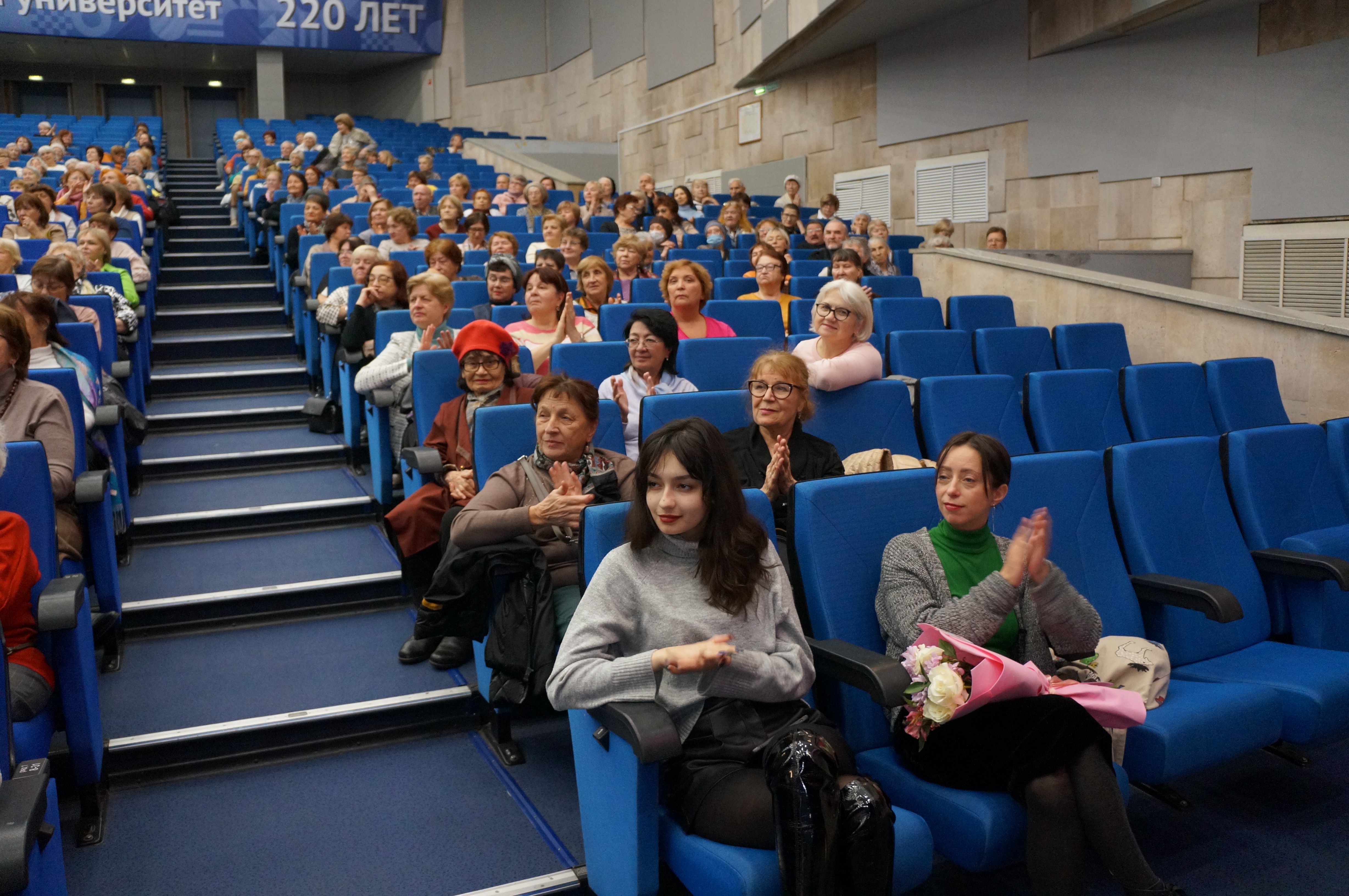 ���������� �����������, ��������� � ������� ������ � ��� ���� '����������� ��������'