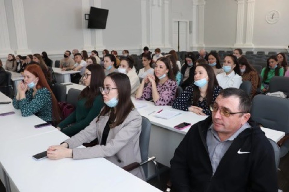 Татарская литература: проблемы и направления развития Татарская литература: проблемы и направления развития