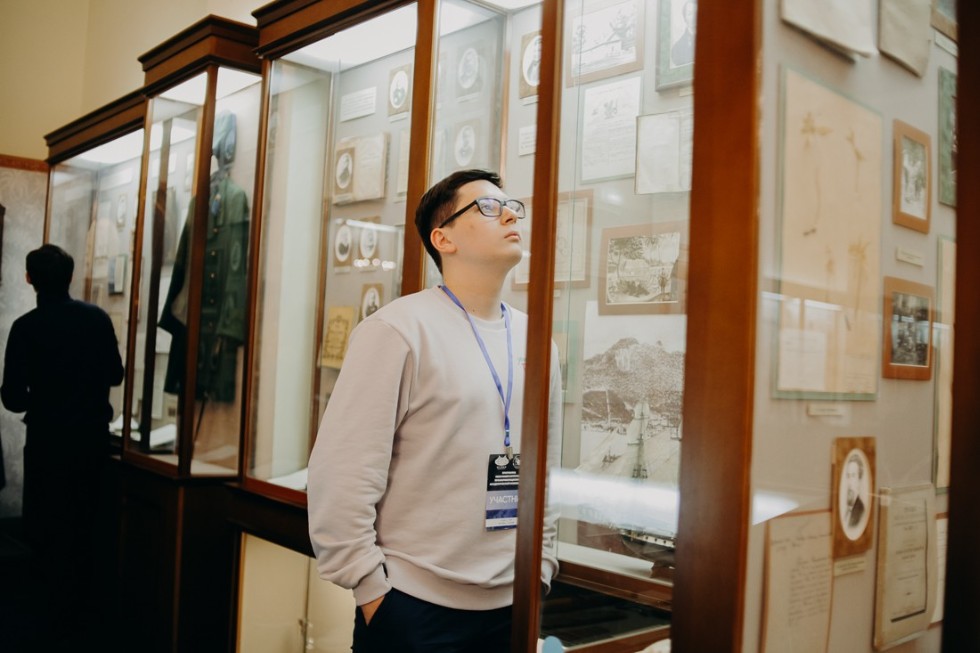 ��������� ���� ��������� ������������� ����������� �������� � ���