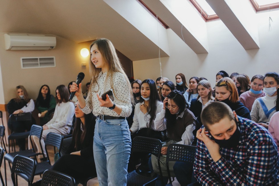 Эксперты ИМО на встрече со студентами-востоковедами Эксперты ИМО на встрече со студентами-востоковедами