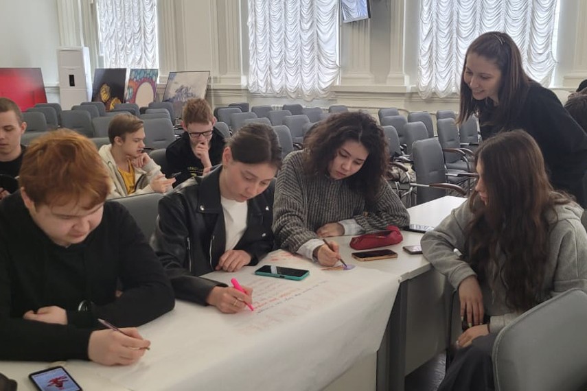 Образовательный интенсив 'Погружение в профессию 'вожатый'' Образовательный интенсив 'Погружение в профессию 'вожатый''