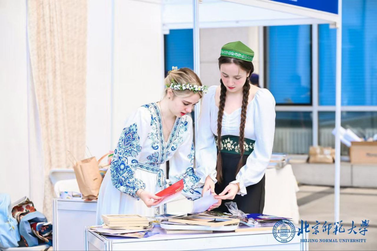 Студентка КФУ приняла участие в Международном культурном фестивале в Пекинском педагогическом университете Студентка КФУ приняла участие в Международном культурном фестивале в Пекинском педагогическом университете