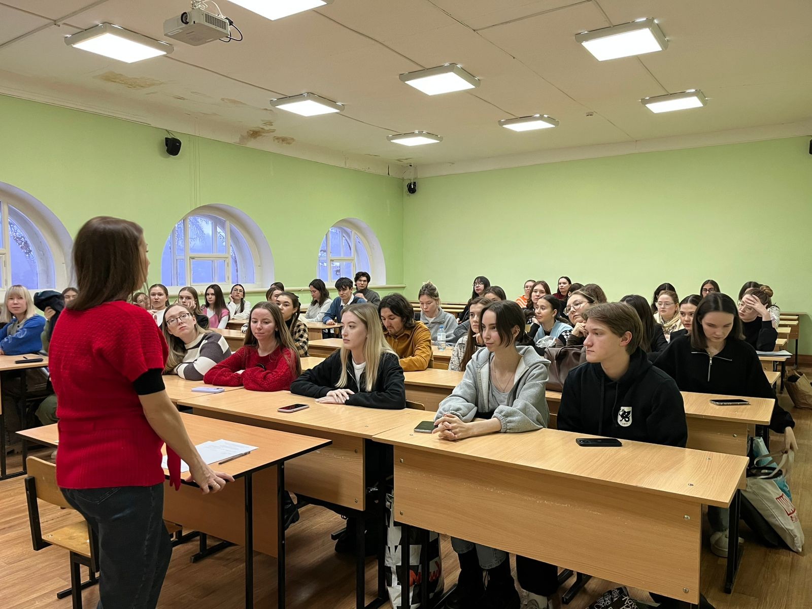 На отделении иностранных языков прошли беседы по антикоррупции, приуроченные к сессии. На отделении иностранных языков прошли беседы по антикоррупции, приуроченные к сессии.