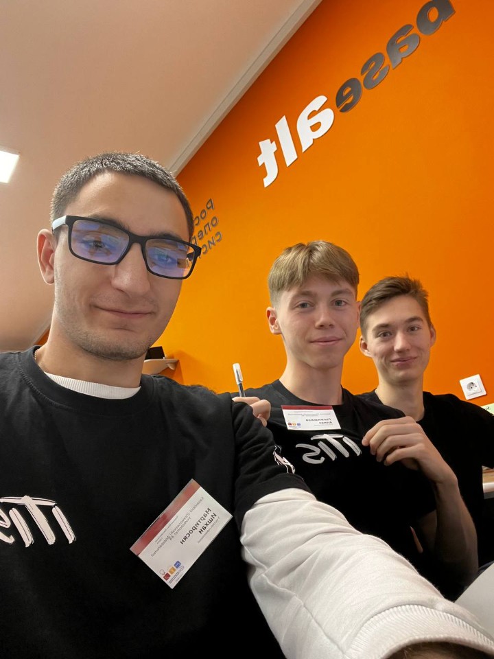 �������� ���� ������ � ��������� ���������� ���� �� ���������������� ICPC 2024