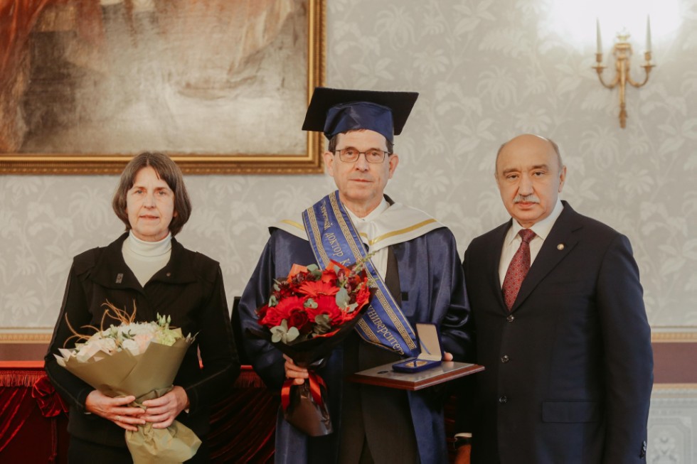 Christoph Schick receives honorary doctorate from Kazan Federal University