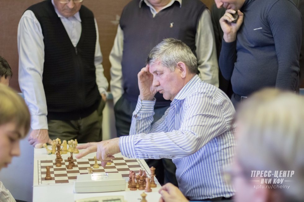 ��� � ���