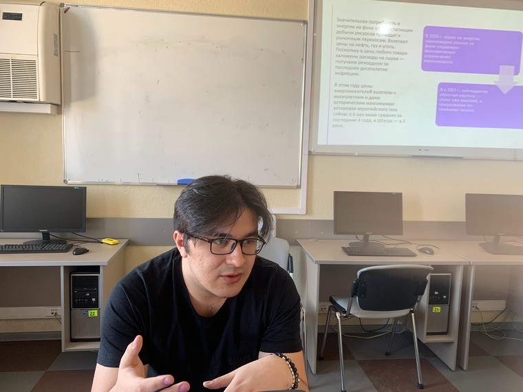 ��������� �������� ������������� ������ � �����.