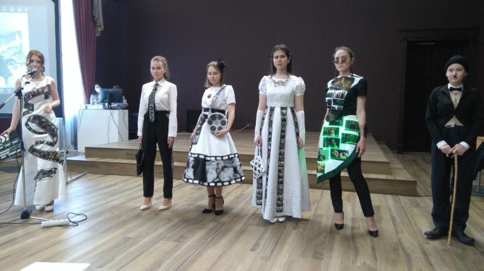 Команда школьников Татарстана в числе лидеров Всероссийской олимпиады по технологии Команда школьников Татарстана в числе лидеров Всероссийской олимпиады по технологии