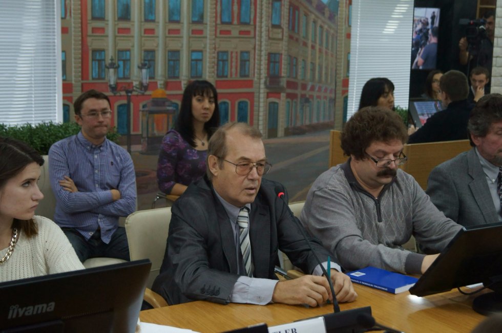 Patriotism yesterday and today: Does Russia need patriots?