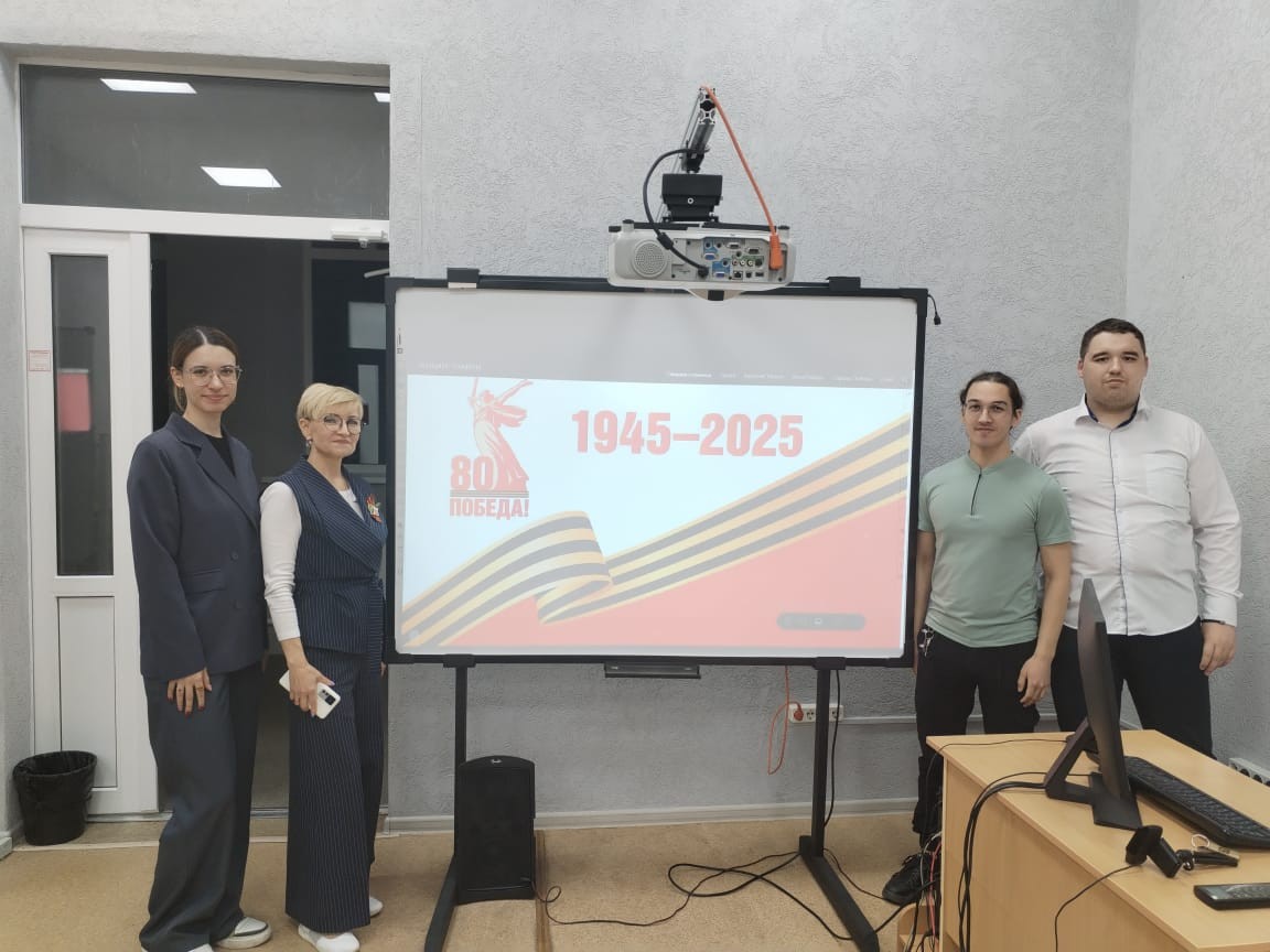 'Лендинг Памяти': посетители Ночи науки создали свои сайты 'Лендинг Памяти': посетители Ночи науки создали свои сайты