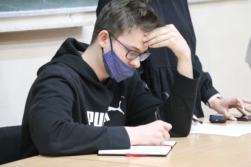 � ���� ��������� ������ ������������� ������