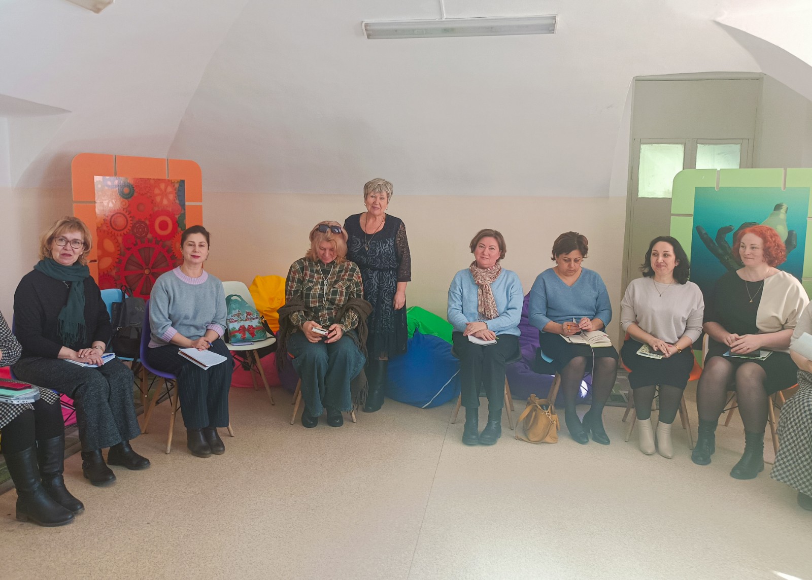 Эффективная коммуникация с родителями: ключевые навыки руководителя дошкольной образовательной организации Эффективная коммуникация с родителями: ключевые навыки руководителя дошкольной образовательной организации