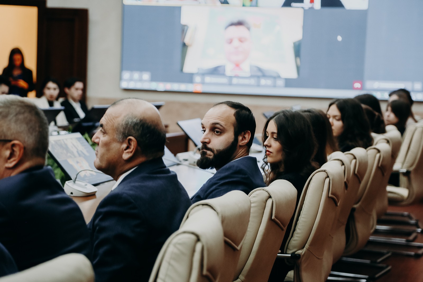 � ��� �������� 30-����� ���������� ���������������