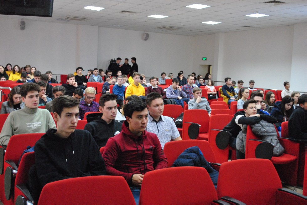 ����� ��������� ���������� � ��������������� ��������� �������� � ������������ ����������