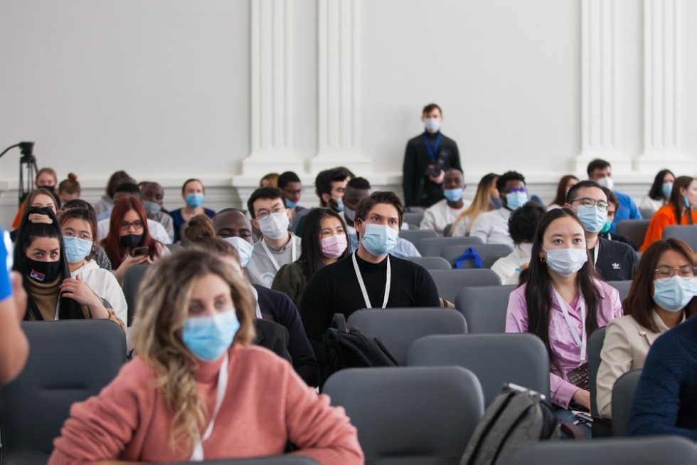 Второй этап Международной зимней исторической школы открылся в Елабужском институте КФУ Второй этап Международной зимней исторической школы открылся в Елабужском институте КФУ