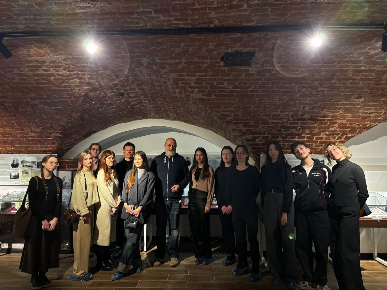 ����� ���������������� �������� ���������-�������� 3 �����