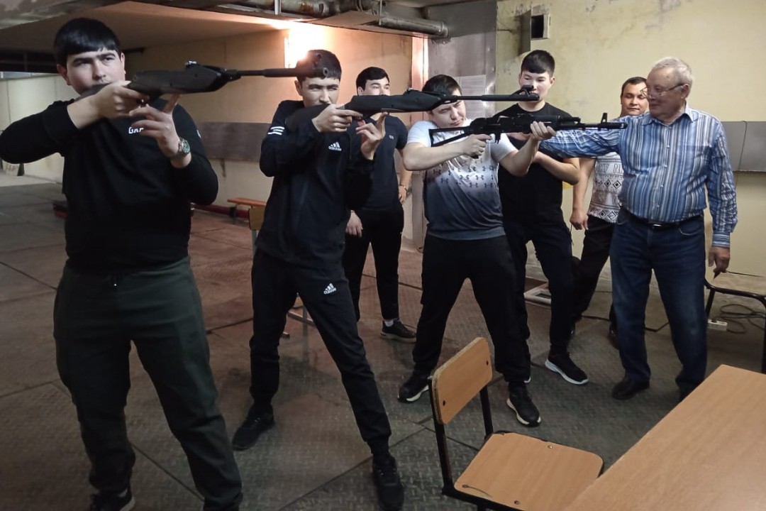 Георгиевская ленточка, дроны, тир: военно-патриотический квест Георгиевская ленточка, дроны, тир: военно-патриотический квест