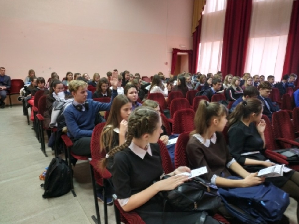 � ������������ ������ ������ ������������������ ������� � ��������������� ���� ���