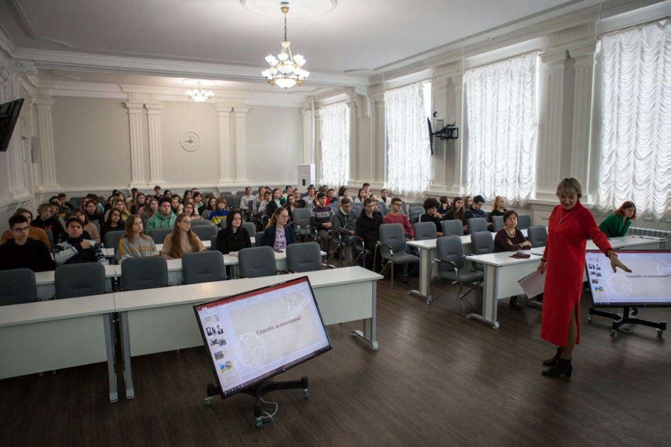 ����� ������� � ���������� ������������: � ���������� ��������� ��������� �������� ���� � ������� ����