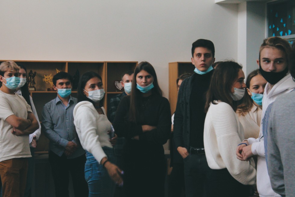 Встреча с представителями Республиканской молодежной антикоррупционной программы 'Не дать ? Не взять!' прошла в КФУ Встреча с представителями Республиканской молодежной антикоррупционной программы 'Не дать ? Не взять!' прошла в КФУ