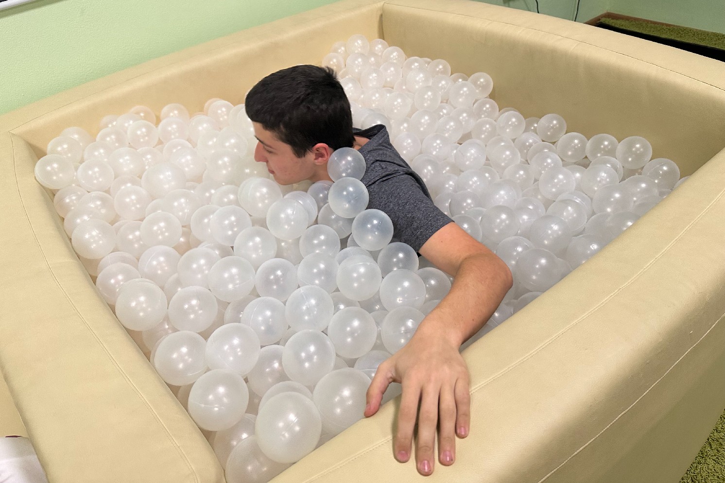 Школьники из Лисичанска и Рубежного знакомятся с университетом Школьники из Лисичанска и Рубежного знакомятся с университетом