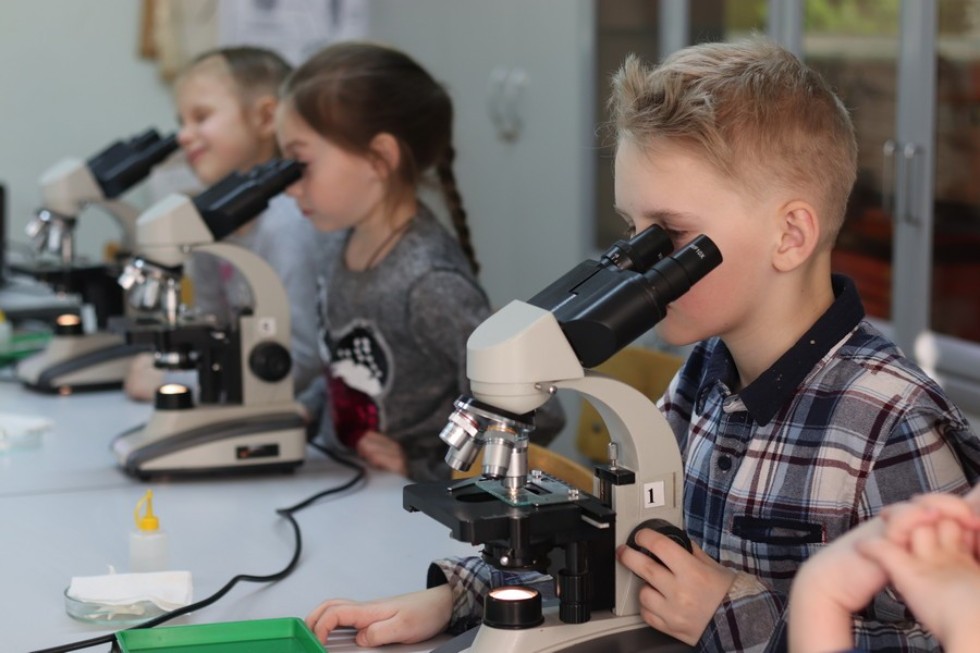 ���������� � ����� � ������������ ������� �������� � �����