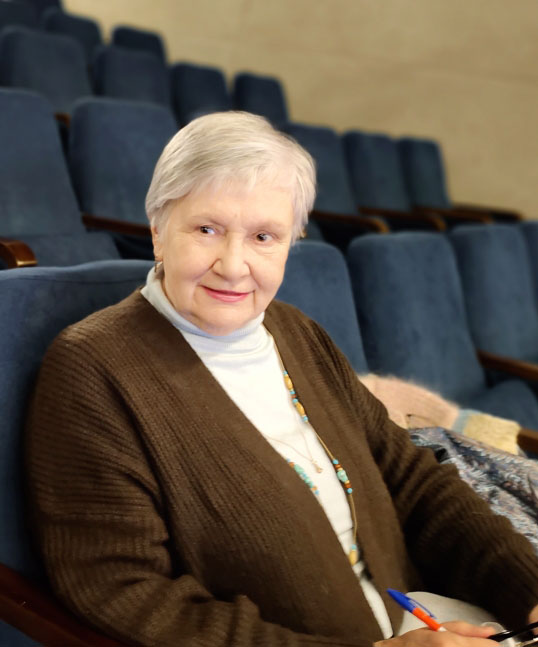 Студенты серебряного возраста продолжают знакомство с историей Казани Студенты серебряного возраста продолжают знакомство с историей Казани