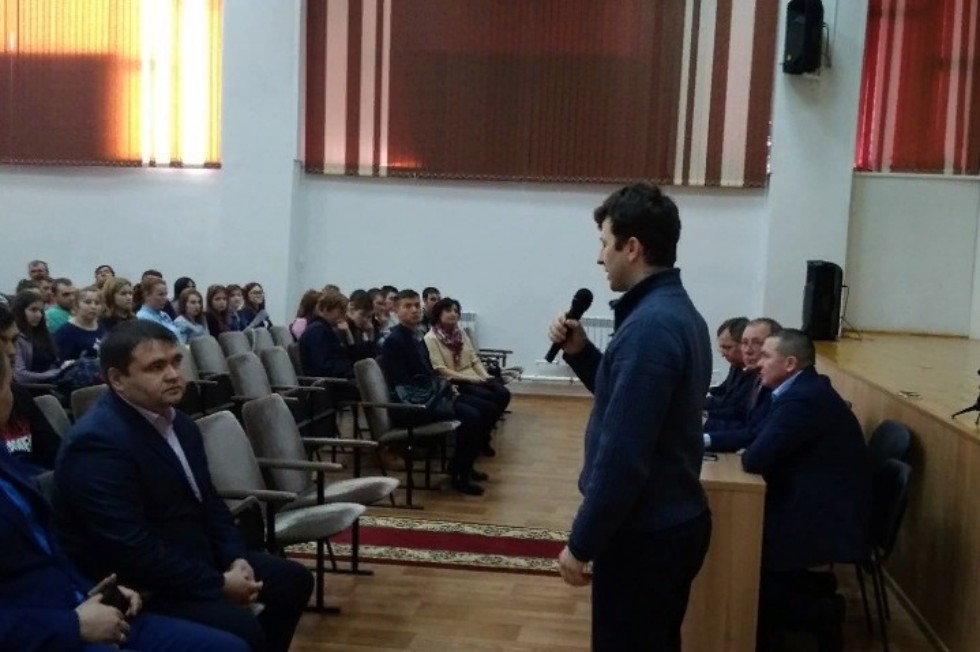 Встреча с учащимися Мамадышского политехнического колледжа Встреча с учащимися Мамадышского политехнического колледжа