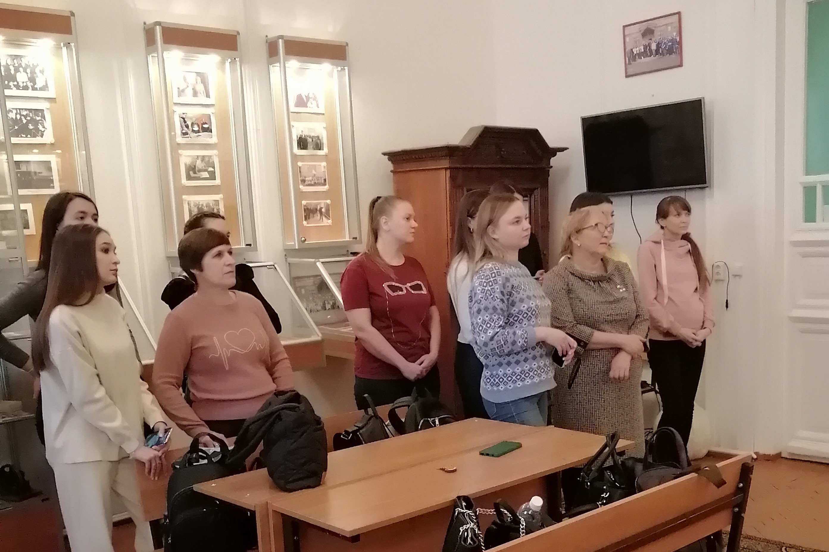 Студенты-заочники посетили Музей истории Елабужского института КФУ