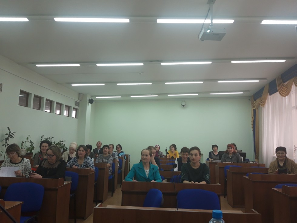 Филология һәм мәдәниятара багланышлар институтының Милли мәдәният һәм мәгариф югары мәктәбендә татар теле һәм әдәбияты укытучыларның белемен күтәрү курслары тәмамланды Филология һәм мәдәниятара багланышлар институтының Милли мәдәният һәм мәгариф югары мәктәбендә татар теле һәм әдәбияты укытучыларның белемен күтәрү курслары тәмамланды