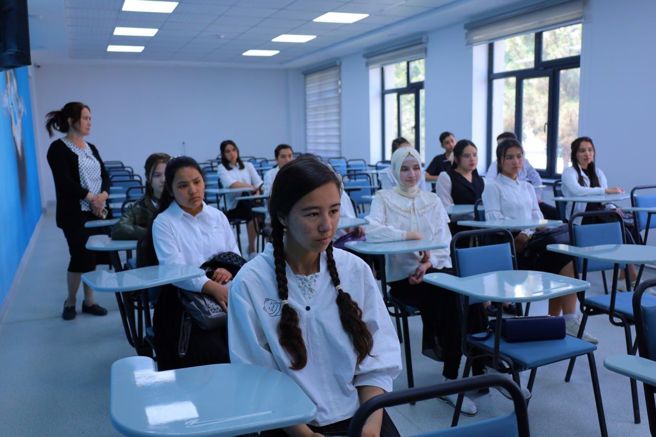 Презентация ИМО для школьников в Джизаке Презентация ИМО для школьников в Джизаке