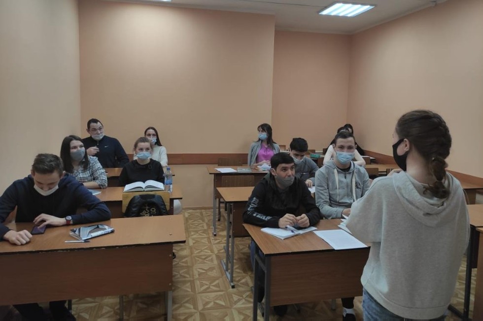 ���������� ��������� ������-������������������ ������