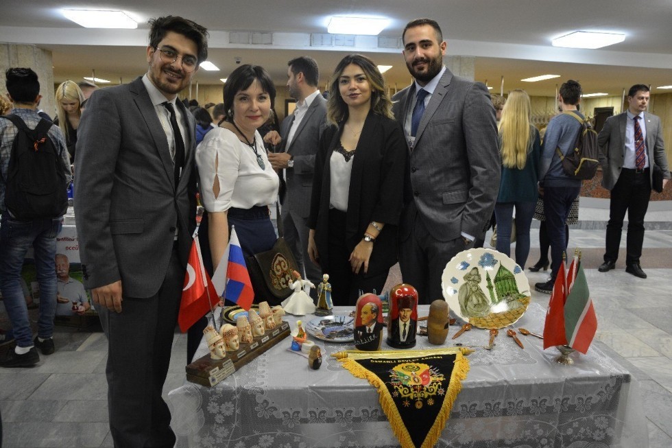 International Forum of Oriental Languages and Cultures wrapped up