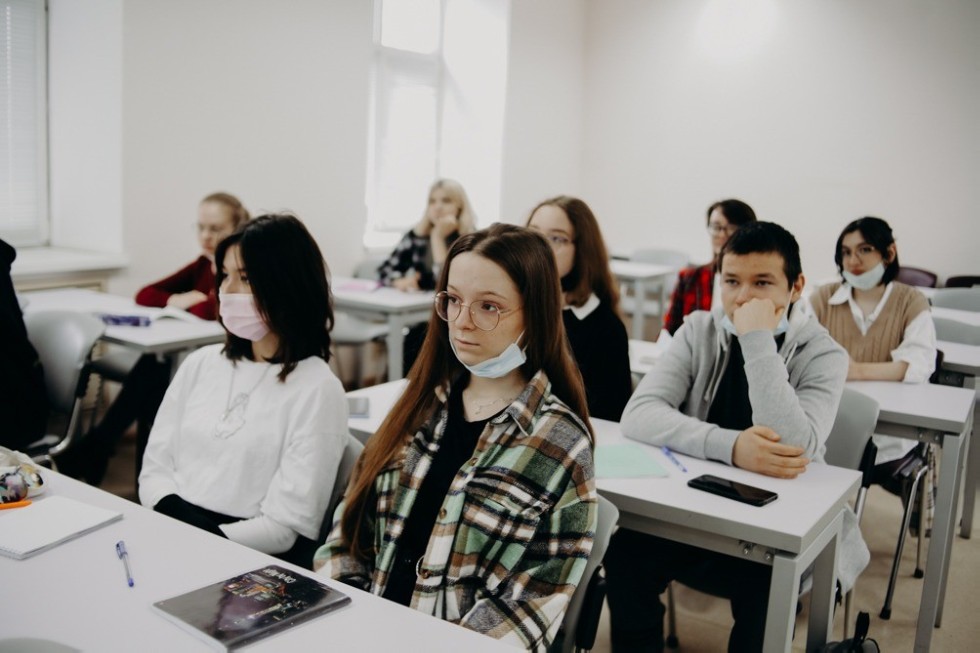 Лингвошкола открыла свои двери для абитуриентов Института международных отношений Лингвошкола открыла свои двери для абитуриентов Института международных отношений