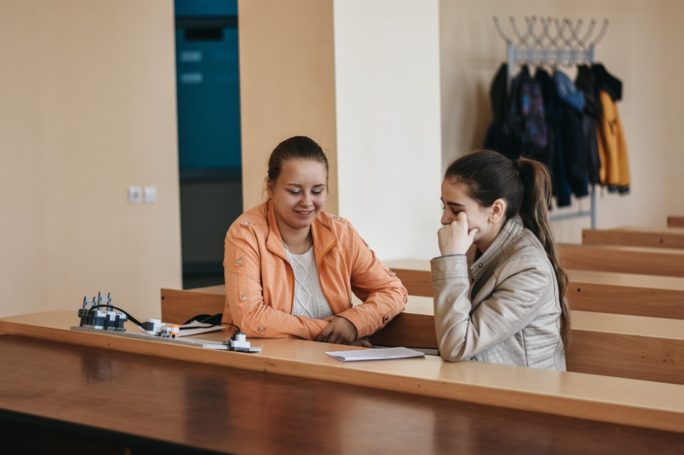 ����� ��������� ���� ������������� 